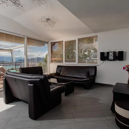Villa Aurora-3